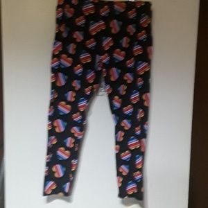 Black leggings with colorful hearts